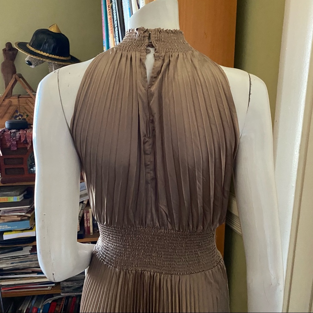 Do Be Pleats - image 5